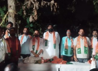 माजी भाजपा जिल्हाध्यक्ष तारेन्द्र बोर्डे यांच्या नेतृत्वावर विश्वास ठेवत हिलटॉप कंपनीचे कामगार भाजपमध्ये सामील..